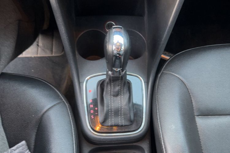 Used Volkswagen Polo 2014 1.6L Cross Polo Automatic