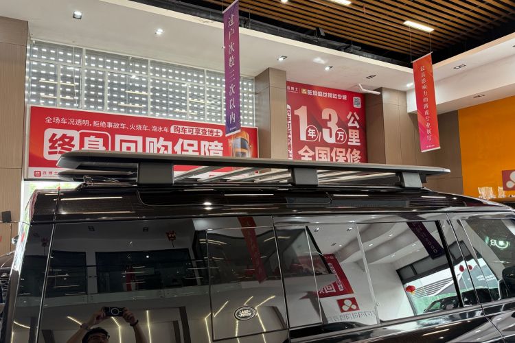 Used Land Rover Defender 2023 Facelift 110 3.0T P400 Dark Edition
