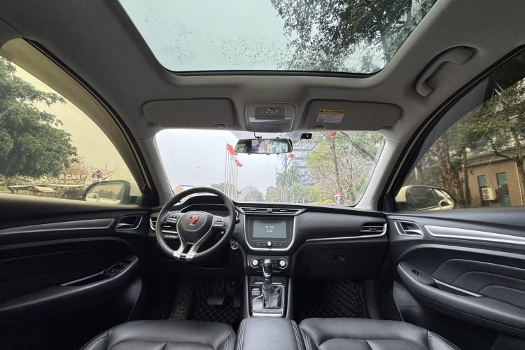 Used Roewe RX3 2020 1.6L CVT 4G Connected Ultra-Cool Flagship Edition
