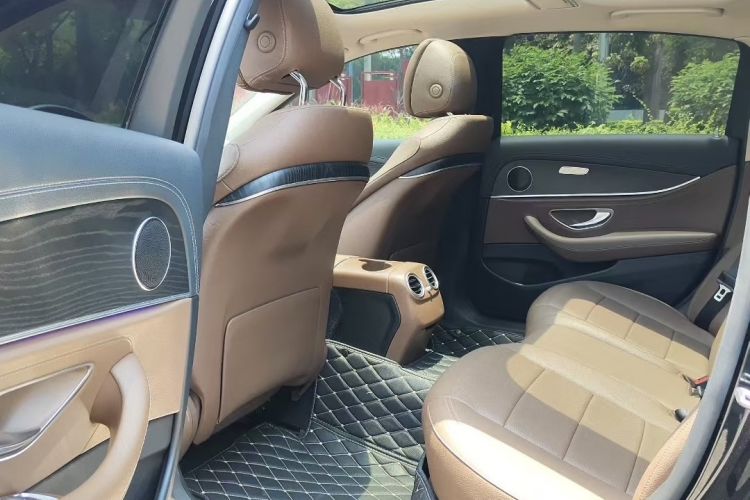 Used Mercedes-Benz E-Class 2020 Facelift E 260 L Sport Edition
