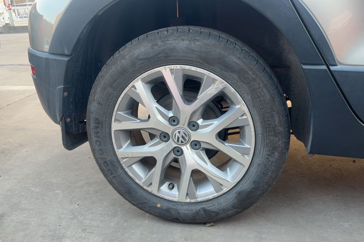 Used Volkswagen Polo 2014 1.6L Cross Polo Automatic