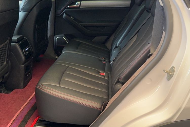 Used BYD Tang New Energy 2018 DM 2.0T All-Wheel Drive Smart Connect Genesis Edition 7 Seats China V Emission Standard
