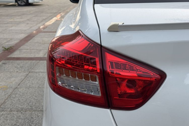 Used Haima M6 2017 1.6L Manual Comfort Model
