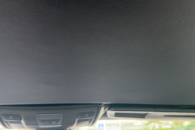 Used Mercedes-Benz SLK-Class 2011 SLK 200 Fashion Model
