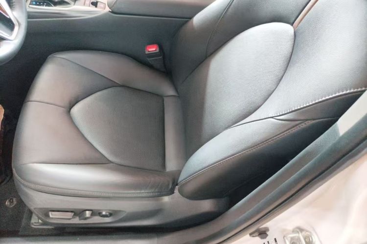 Used Toyota Camry 2023 2.0GVP Premier Edition