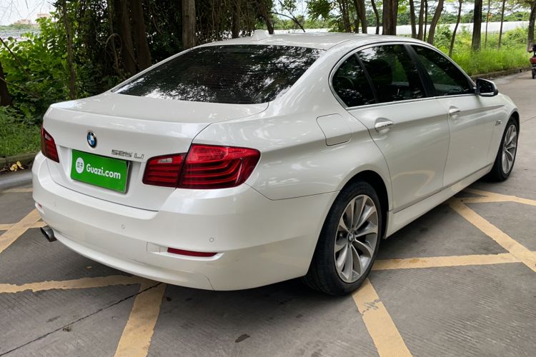 Used BMW 5 Series 2017 525Li Leading Model
