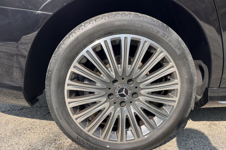 Used Mercedes-Benz E-Class 2019 E 200 L Sport Edition
