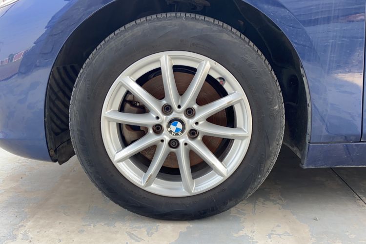 TDK.VehicleDetails.img