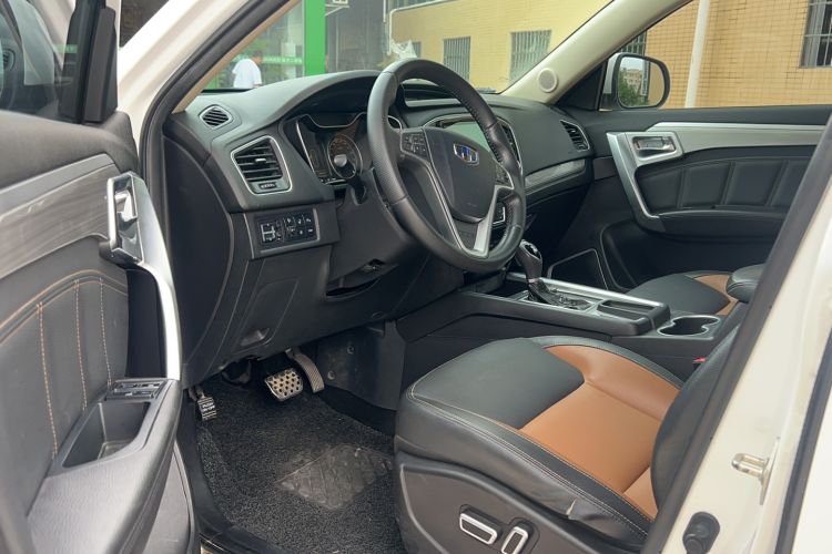 Used Geely Auto Vision X6 2016 1.3T CVT Flagship Model
