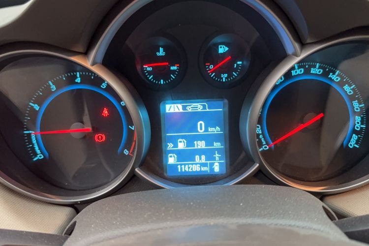 Used Chevrolet Cruze 2015 1.5L Classic SE MT
