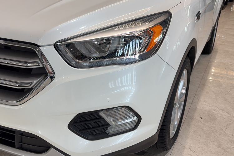 Used Ford Kuga 2017 EcoBoost 180 Two-Wheel-Drive Tiger Leap Model
