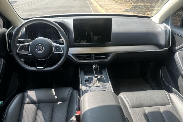 Used BYD Tang 2019 2.0T Automatic SmartConnect Luxury Edition 5 Seats China VI Standard
