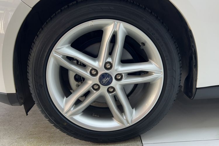 Used Ford Focus 2020 Hatchback Classic 1.5L Automatic Trendy Model
