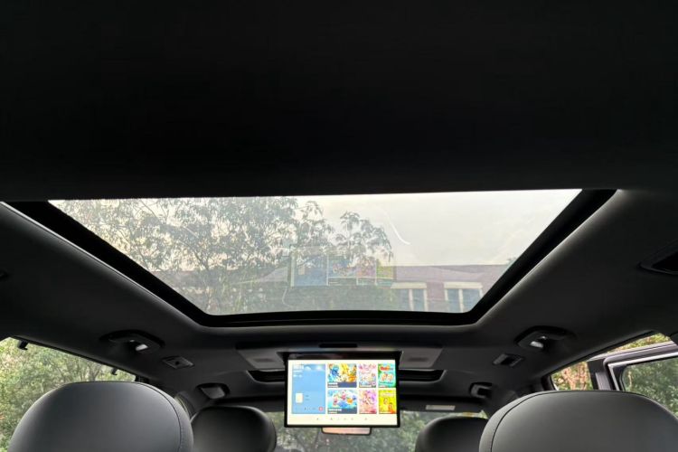 Used  eπ008 2024 210Max Range-Extended Version 6 Seats
