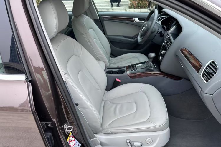 Used Audi A4L 2013 35 TFSI Automatic Comfort Model
