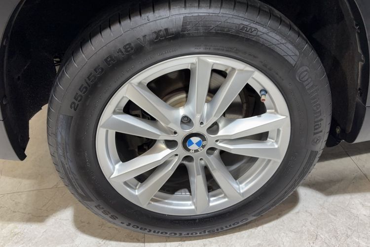 Used BMW X5 2015 xDrive28i
