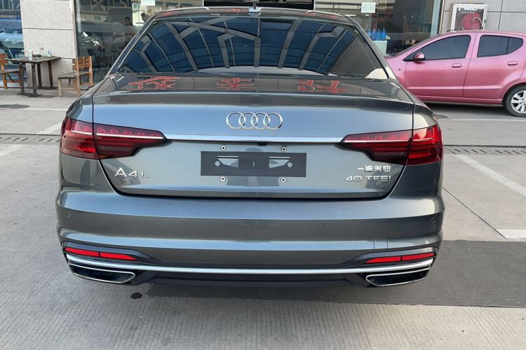 Used Audi A4L 2022 40 TFSI Stylish and Elegant Edition
