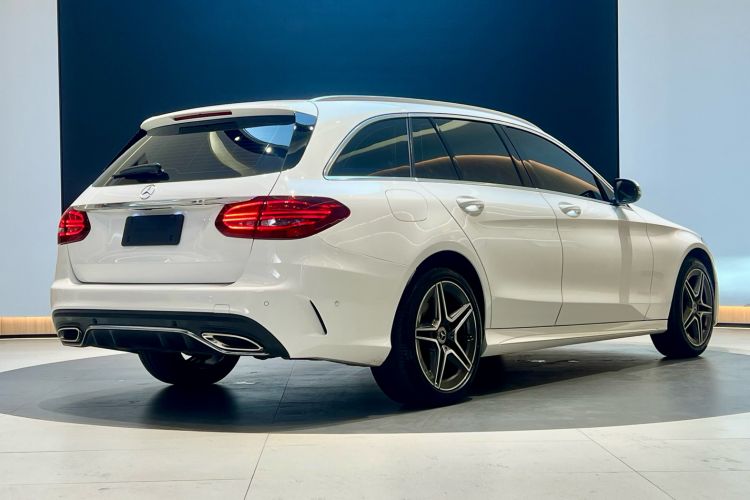 Used Mercedes-Benz C-Class 2020 Facelifted C 260 Estate
