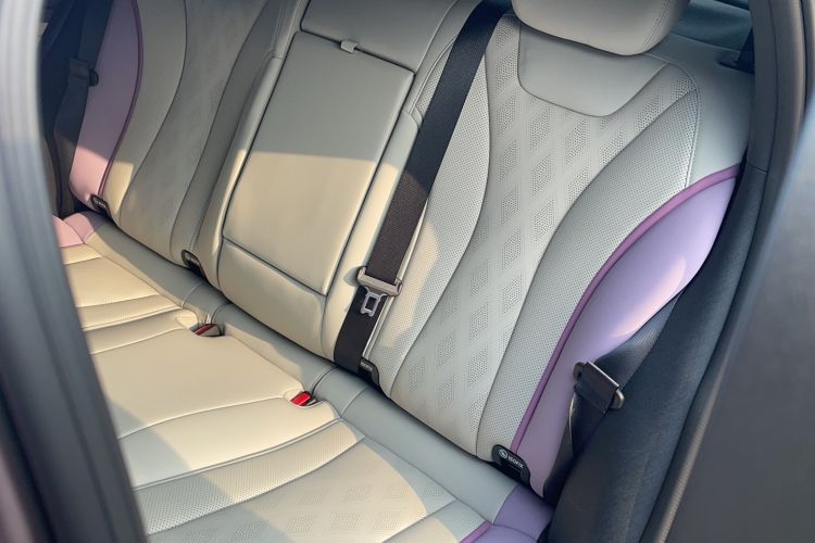 TDK.VehicleDetails.img