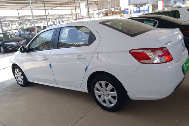 Used Peugeot 301 2014 1.6L Manual Comfort Edition
