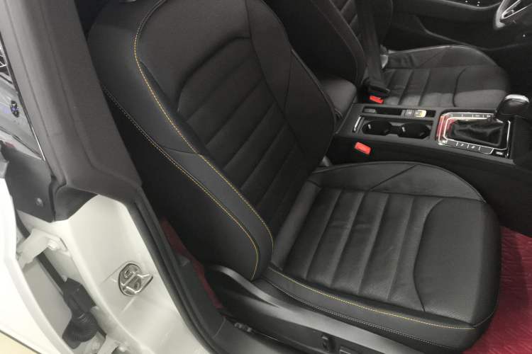 Used Volkswagen FAW-Volkswagen CC 2023 380TSI Striking Edition