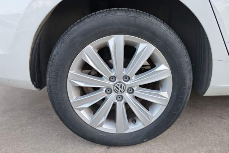 Used Volkswagen Bora 2017 1.6L Automatic Comfort Model
