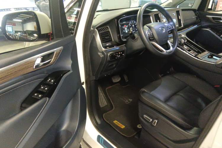 Used GAC Trumpchi M8 2021 Master Series 390T Prestige Edition
