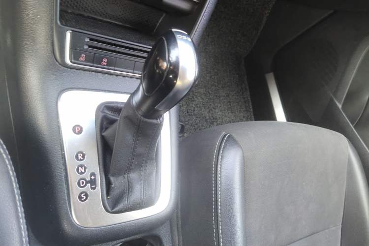 Used Volkswagen Tiguan 2016 280TSI Automatic Two-Wheel-Drive Silk Road Style Edition
