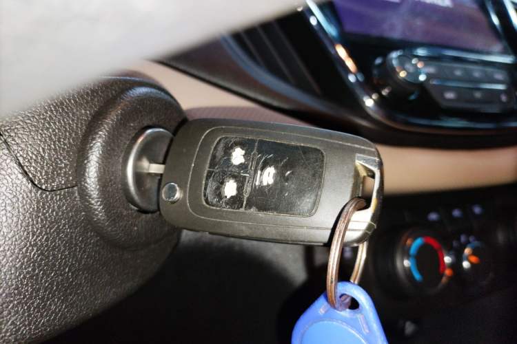 Used Chevrolet Monza 2022 320 Automatic Enjoyment Sunroof Version