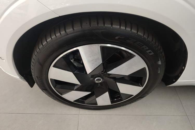 Used Volvo XC60 New Energy 2024 T8 Plug-in Hybrid Long-Range All-Wheel Drive Smart Luxury Edition