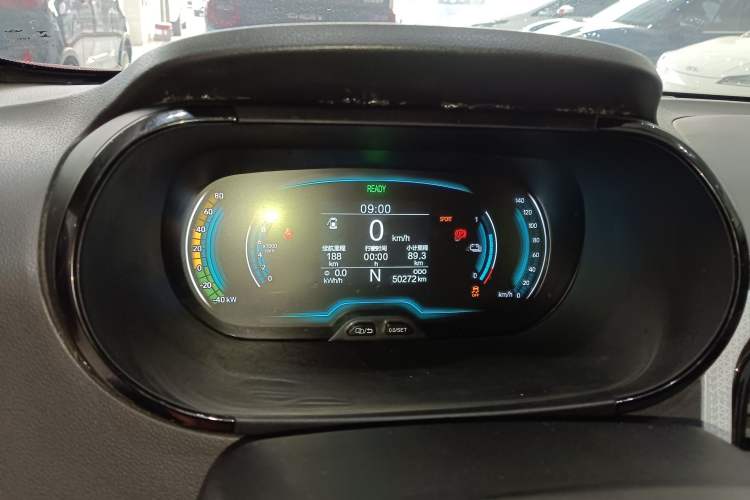 Used Chery Little Ant 2022 300 000 Yuan "Ant Fan" Edition "Extra Sweet" Version Lithium Iron Phosphate 29.2 kWh 30 kW 301 km
