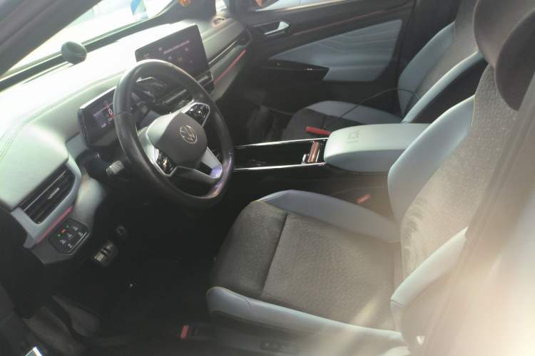 Used Volkswagen ID.4 X 2021 Pro Smart Long-Range Edition
