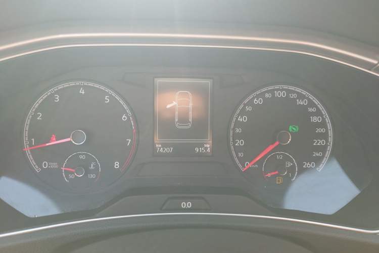 Used Volkswagen T-ROC 2018 280TSI DSG Two-Wheel Drive Advanced Version China V Emission Standard