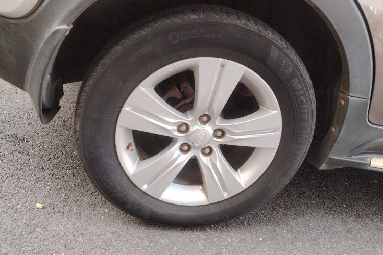 Used Kia Sportage R 2014 2.0L Automatic Two-Wheel Drive GLS Trim
