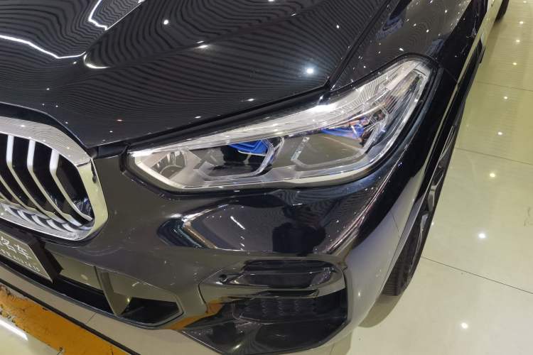 Used BMW X5 2022 xDrive40i Luxury Edition M Sport Package