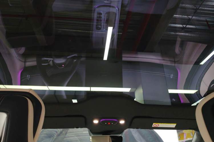 Used  SU7 2024 Rear-Drive Ultra-Long Range Advanced Pro-Level Intelligent Driving Version
