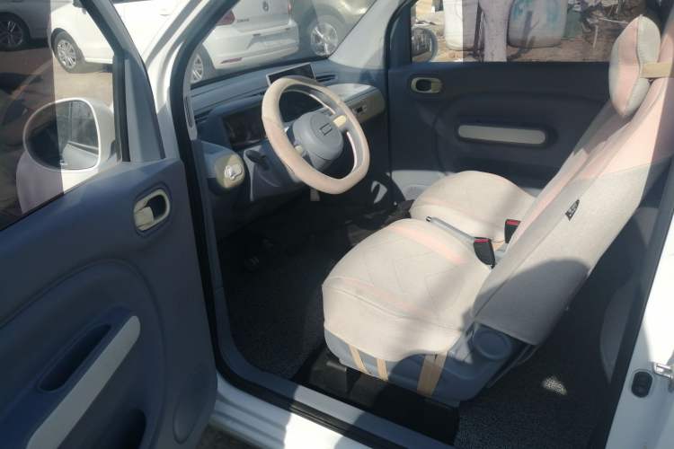 Used Bestune Pony 2025 222km Range Linglong Horse