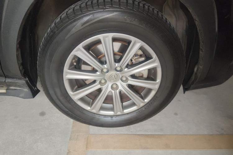 Used Lexus NX 2015 200 Front-Wheel Drive X-Trail SE Edition
