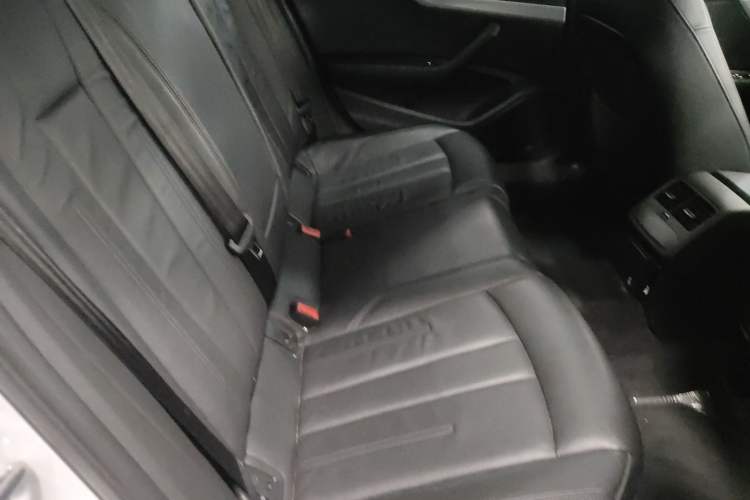 Used Audi A4L 2017 Plus 40 TFSI Ambition Model