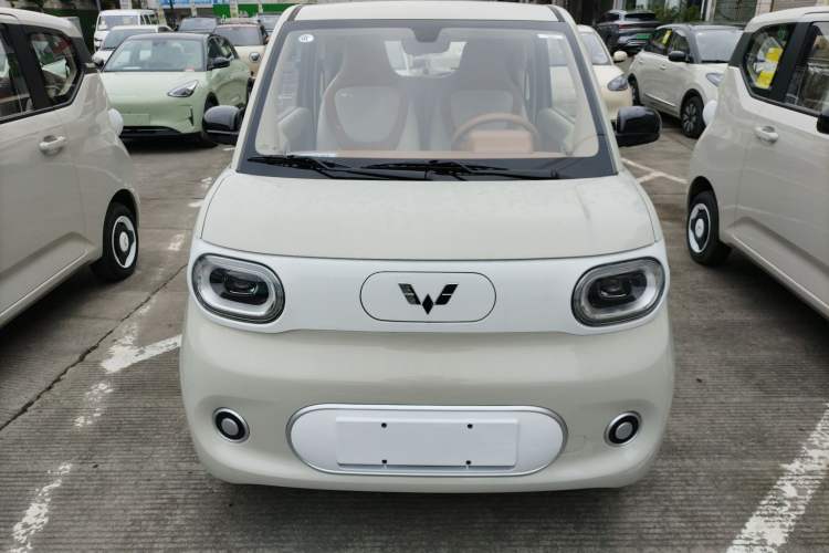 Used Wuling Hongguang MINIEV 2024 3rd Generation 215km Youth Edition