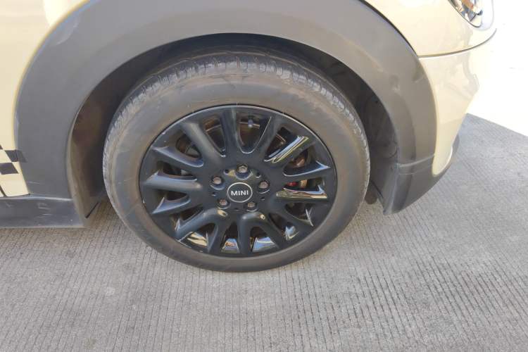 Used  MINI 2014 1.2T ONE+
