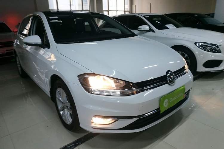 Used Volkswagen Golf 2018 1.6L Automatic Comfort Model
