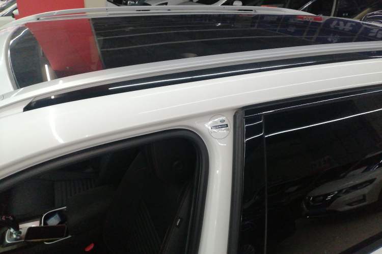 Used Land Rover Discovery Sport 2021 249 PS R-Dynamic S Performance Edition
