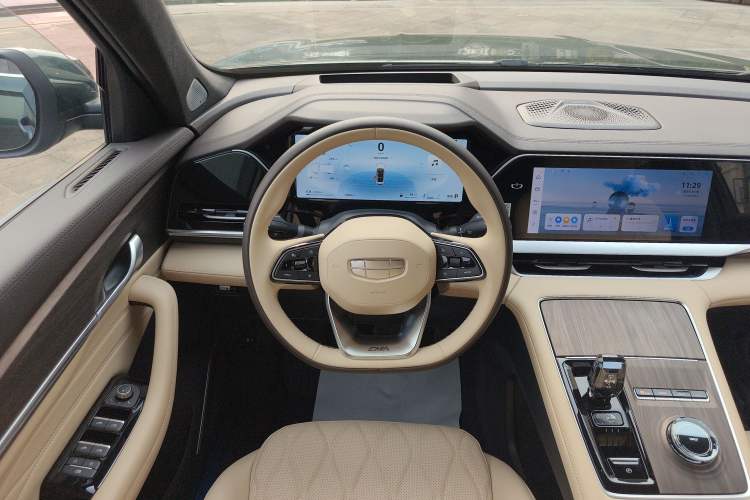 Used Geely Auto Monjaro L 2025 Dongfang Yao 2.0TD Automatic All-Wheel-Drive Wangyue Edition
