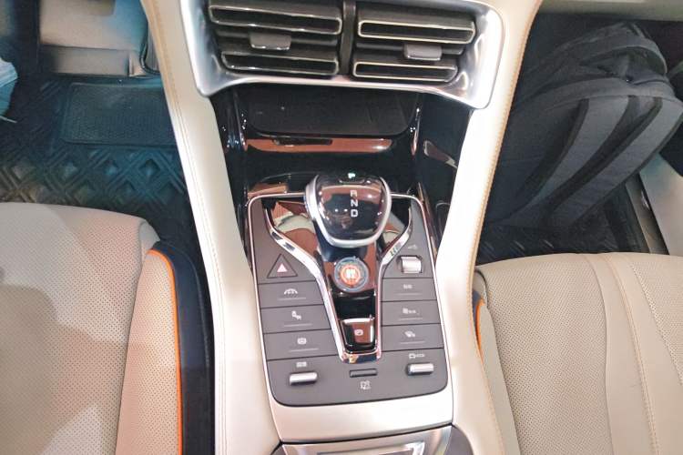 Used BYD Song PLUS New Energy 2021 EV Flagship Model
