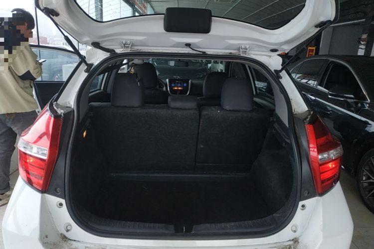 Used Toyota YARiS L 2016 Revised 1.5E CVT Charming Edition
