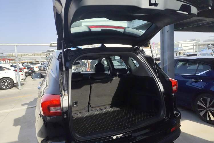 Used Haval M6 2019 1.5T DCT Two-Wheel Drive Value Edition China VI Standard
