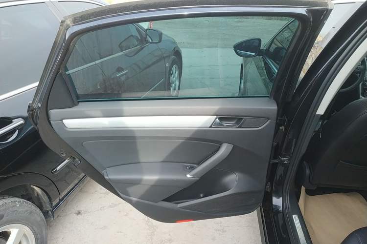 Used Volkswagen Passat 2014 1.8TSI DSG Prestige Edition
