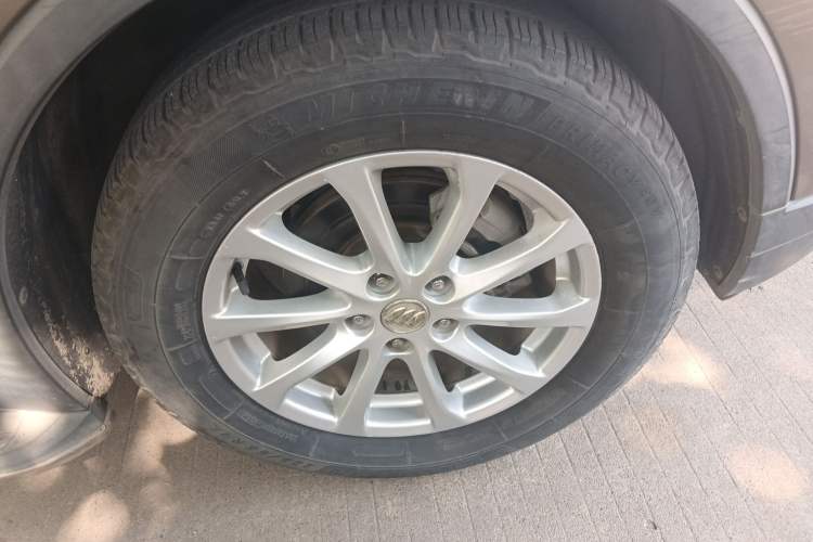 Used Buick Envision 2016 20T Two-Wheel-Drive Elite Model
