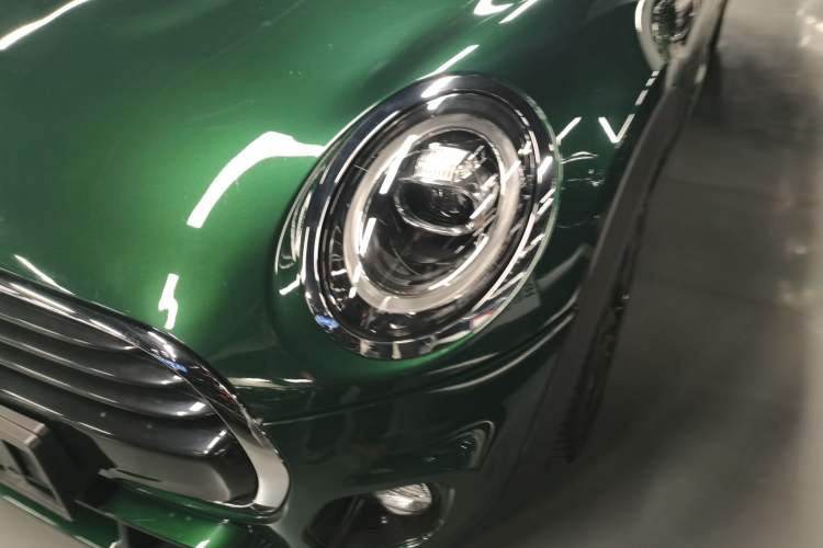 Used  MINI 2018 1.5T COOPER Racing Edition Five-Door Version